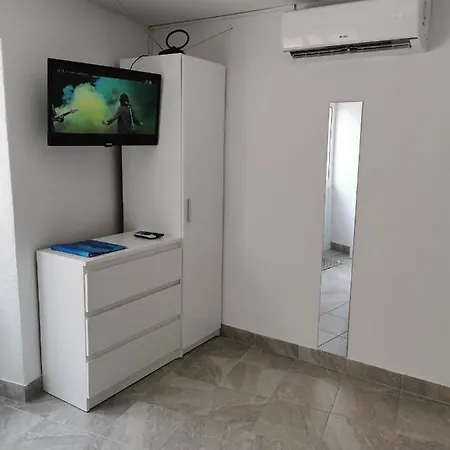 Mileta Apartment Pitve