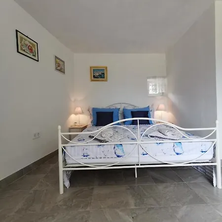 Mileta Apartment
