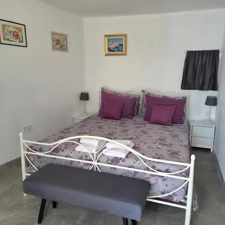 Mileta Apartment