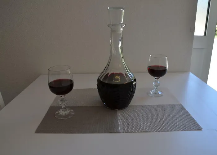 Mileta Apartament Pitve